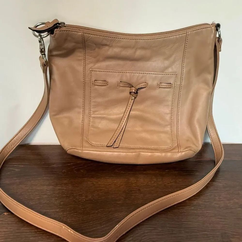 Tignanello Jane Street conv hobo taupe leather medium size shoulder purse